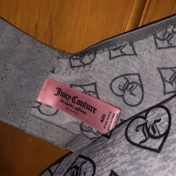 Juicy couture grey logo spell out bra size 42D - Picture 2 of 4